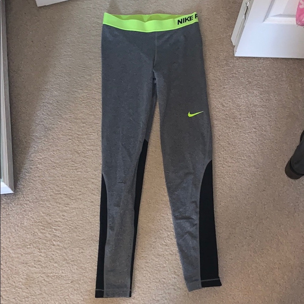 Nike Pro Leggings